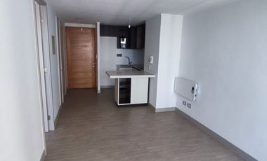 Departamento En Venta A Pasos Plaza Egaña, Casi Nuevo