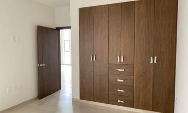 Pre Venta Casa de 1 nivel, cocina semi integral, 2 recamaras, 2 baños, closet, 1 cochera,Fracc. Cerrado