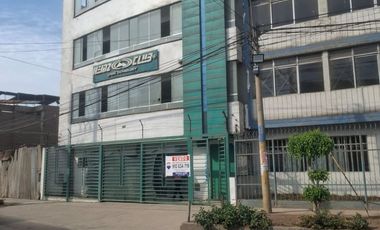 VENDO CASA DE 250M2 EN ZARATE