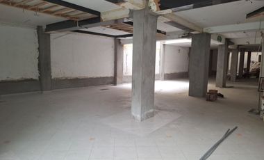 VENDO CASA DE 250M2 EN ZARATE
