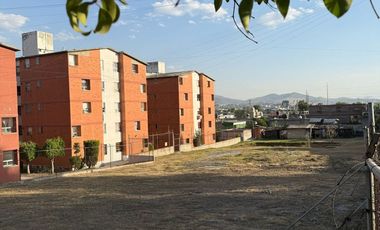 SE RENTA TERRENO EN ESQUINA CON OPCION A BODEGAS, PATIO DE MANIOBRAS U ZONA COMERCIAL