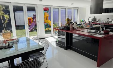 INCREÍBLE CASA EN RENTA EN LOMAS DEL VALLE