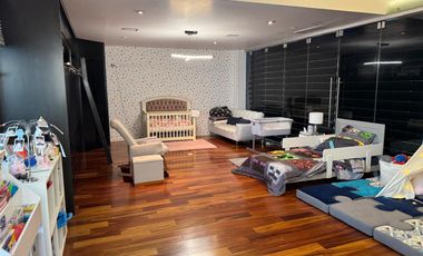INCREÍBLE CASA EN RENTA EN LOMAS DEL VALLE