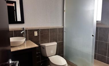 Casa en Renta en Metepec con vigilancia las 24 horas excelente ubicación.
