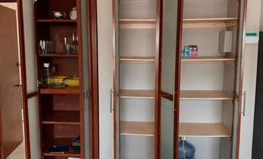 Amplia casa en Renta totalmente amueblada