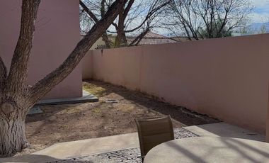 Amplia casa en Renta totalmente amueblada