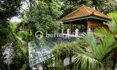 Private River Estate in Kaba-Kaba A Tropical Masterpiece