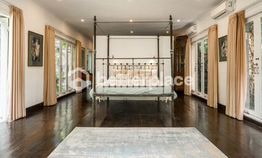 Private River Estate in Kaba-Kaba A Tropical Masterpiece