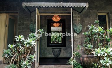 Private River Estate in Kaba-Kaba A Tropical Masterpiece