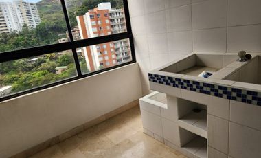 VENTA PENTHOUSE  EN NORMANDIA SANTIAGO DE CALI  AREA 565M2