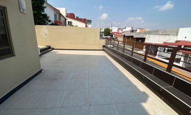 CASA EN VENTA EN MAYORAZGOS DEL BOSQUE