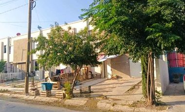 CASA EN VENTA,LAS BRISAS RESIDENCIAL GARCÍA, 2 PLANTAS, 2 RECÁMARAS, UN BAÑO, ESTACINAMIENTO