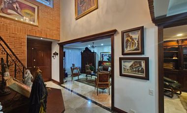 CASA EN  VENTA EN  LA CALERA  POBLADO MEDELLÍN.