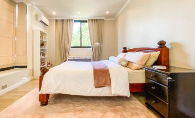Orchard Golf and Country Club Brand New House with pool in Orchard Golf and Country Club RUSH SALE!
