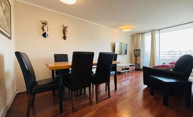 Se Vende 3 Dormitorios, Estacionamiento. Excelente Ubicación junto a Metro Irarrázaval