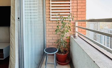 Se Vende 3 Dormitorios, Estacionamiento. Excelente Ubicación junto a Metro Irarrázaval