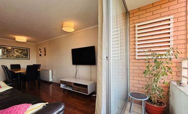 Se Vende 3 Dormitorios, Estacionamiento. Excelente Ubicación junto a Metro Irarrázaval