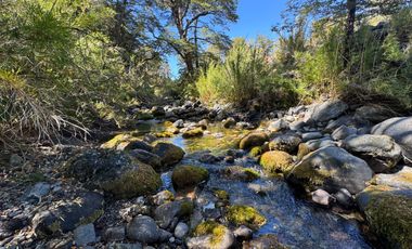 Parcela 9.700M2 con cabaña orilla de río km 62 camino Termas de Chillán