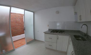 VENTA CASA CON 3  PLANTAS