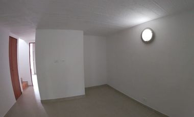 VENTA CASA CON 3  PLANTAS