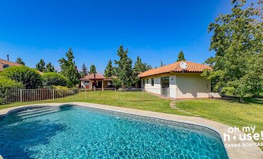 CALLE LARGA – Casa en venta en Condominio Monteblanco
