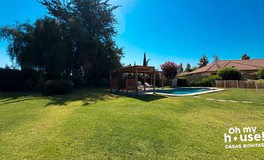 CALLE LARGA – Casa en venta en Condominio Monteblanco