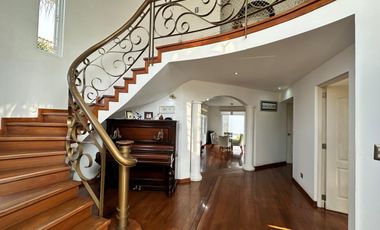 Venta de Casa en Condominio con piscina, terraza y jardín, en El Sol de La Molina, La Molina