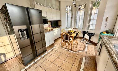 Venta de Casa en Condominio con piscina, terraza y jardín, en El Sol de La Molina, La Molina