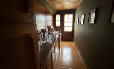 Avenida Bolivar casa a la venta.
