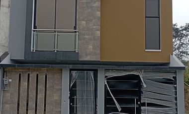 CASA DE VENTA EN URBACION PRIVADA EL DORADO