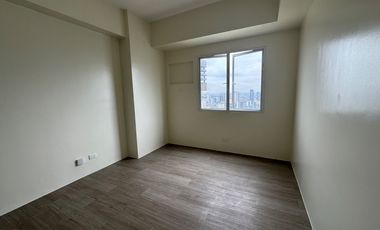 VISTA RECTO NEWLY TURN OVER FOR SALE