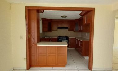 HERMOSA CASA EN RENTA ANTARES 🏡