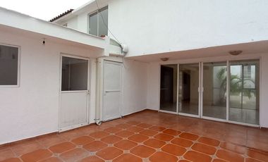 HERMOSA CASA EN RENTA ANTARES 🏡