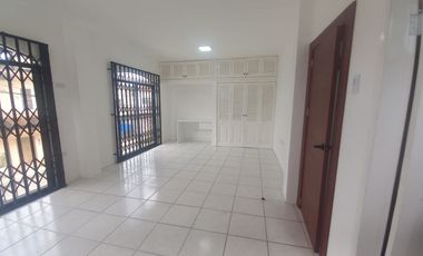 Suite a estrenar de 2 Ambientes en Alquiler - Urdenor 1