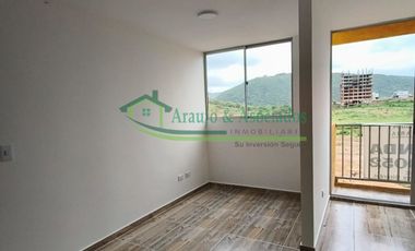 Arrendamos hermoso apartamento esquinero en la Urbanización Navarra