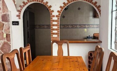 SE RENTA CASA EN CENTRO HISTORICO