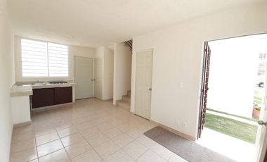 Casa de dos niveles con 3 habitaciones en fraccionamiento en Puerto Vallarta