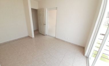 Casa de dos niveles con 3 habitaciones en fraccionamiento en Puerto Vallarta