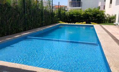 Casa de dos niveles con 3 habitaciones en fraccionamiento en Puerto Vallarta