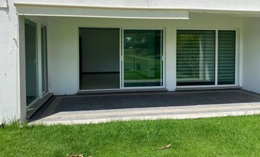 CASA EN RENTA CON VISTA AL CAMPO DE GOLF EN LA VISTA COUNTRY CLUB