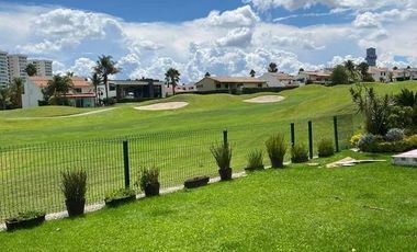 CASA EN RENTA CON VISTA AL CAMPO DE GOLF EN LA VISTA COUNTRY CLUB