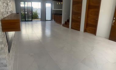 Casa en Venta  en Valle Imperial