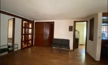 AMPLIA Y UBICADÍSIMA CASA EN SAN JERÓNIMO LÍDICE.