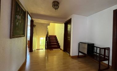 AMPLIA Y UBICADÍSIMA CASA EN SAN JERÓNIMO LÍDICE.