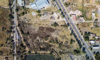 Terreno en Venta en Jocotepec, cerca del crucero Morelia - Guadalajara