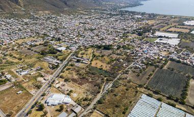 Terreno en Venta en Jocotepec, cerca del crucero Morelia - Guadalajara