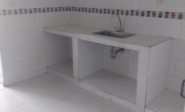 SE ARRIENDA APARTAESTUDIO BARRIO ROCIO.