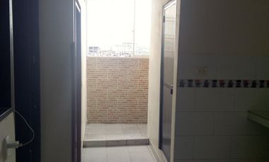 SE ARRIENDA APARTAESTUDIO BARRIO ROCIO.