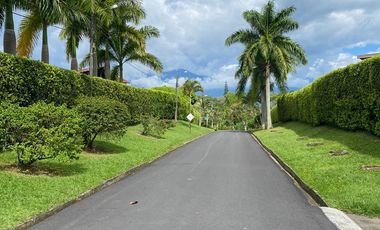 VENDO FINCA CAMPESTRE EN ARMENIA ÁREA 2.208M2