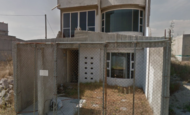 ¡¡ CUAUTITLAN IZCALLI, CASA ADJUDICADA a 30 min de la ZONA INDUSTRIAL FORD!!   AMPLIA CASA en CUAUTITLAN Edo Mex.